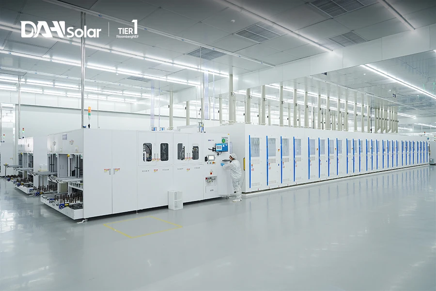 High Efficiency 630W 625W 620W TOPCon Module Double Glass Manufacturer Residential Solar Panels