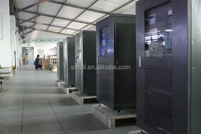 30KW 3 Phase 380VAC off Grid Hybrid Solar Inverter With Charger