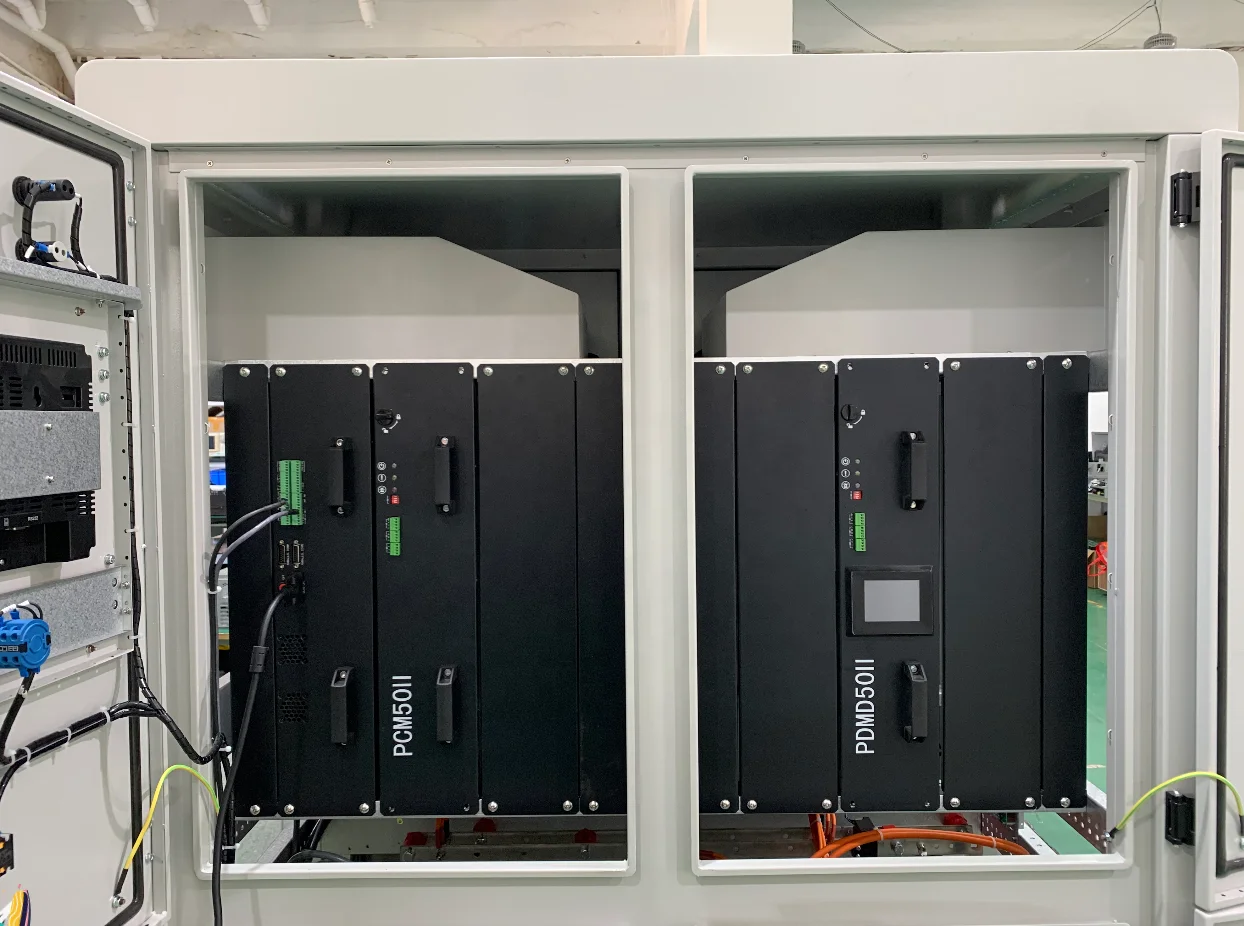 100kWh 200kWh 300 kWh LiFePO4 Batteries Commercial Energy Storage System 3 Phase Hybrid Inverter All in One BESS