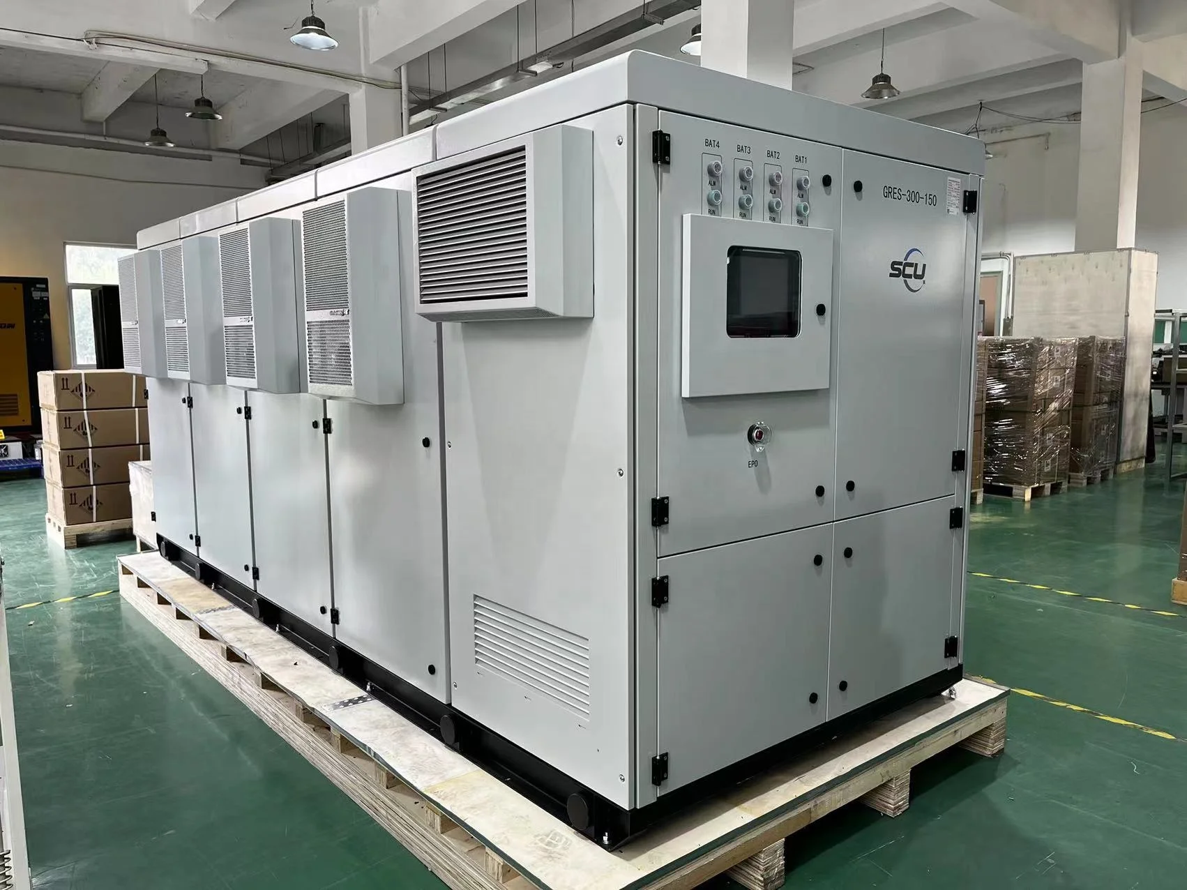 SCU Large Capacity Energy Storage System with Hybrid Inverter Power Conversion System and Lithium LFP Batteries