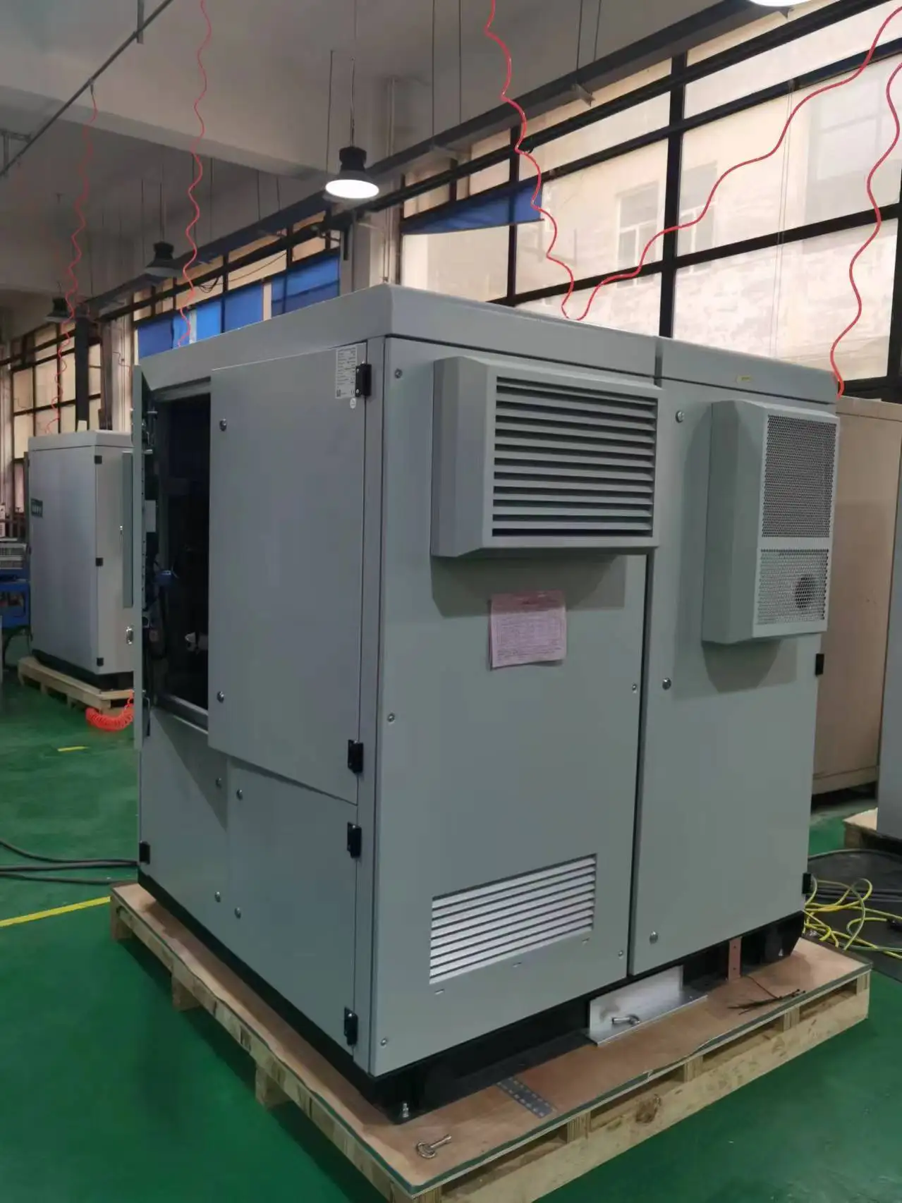 High Efficiency Air-Cooled Power Conversion System China LiFePO4 Battery Solar Energy Storage Container High Energy Storage