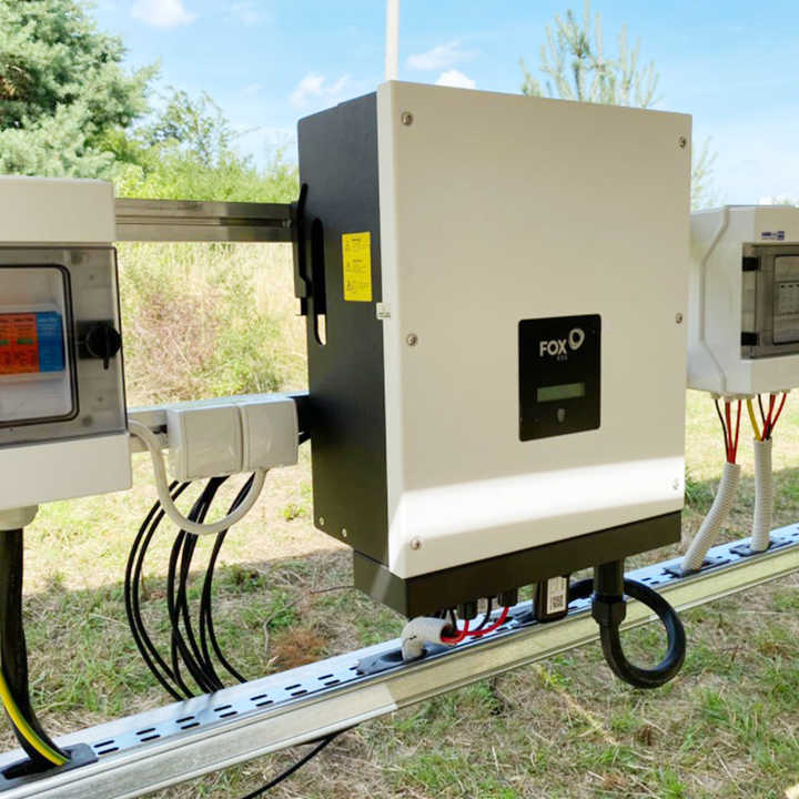 3-25KW String Inverter On-Grid Solar Inverter Three Phase Dual MPPT Solar Storage System for Residential and Commercial Energy Solutions FOXESS