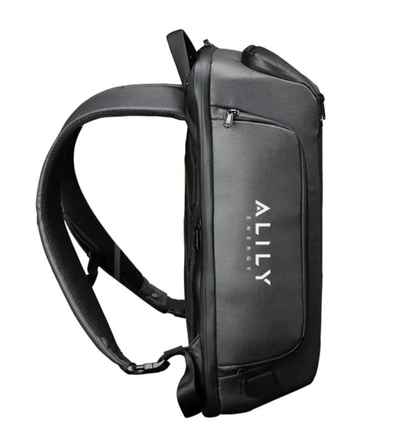 Solar Backpack Portable Solar Charging for Outdoor Adventures Durable Water-resistant Eco-friendly Power Solution