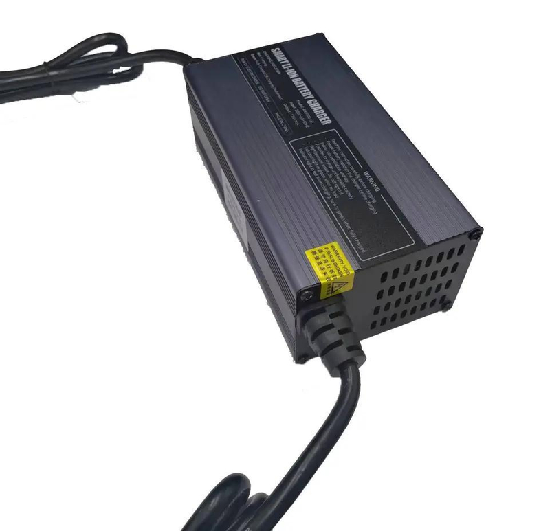 60V 8A Lithium Battery Electric Vehicle Charger Rapid Charging Technology for EVs