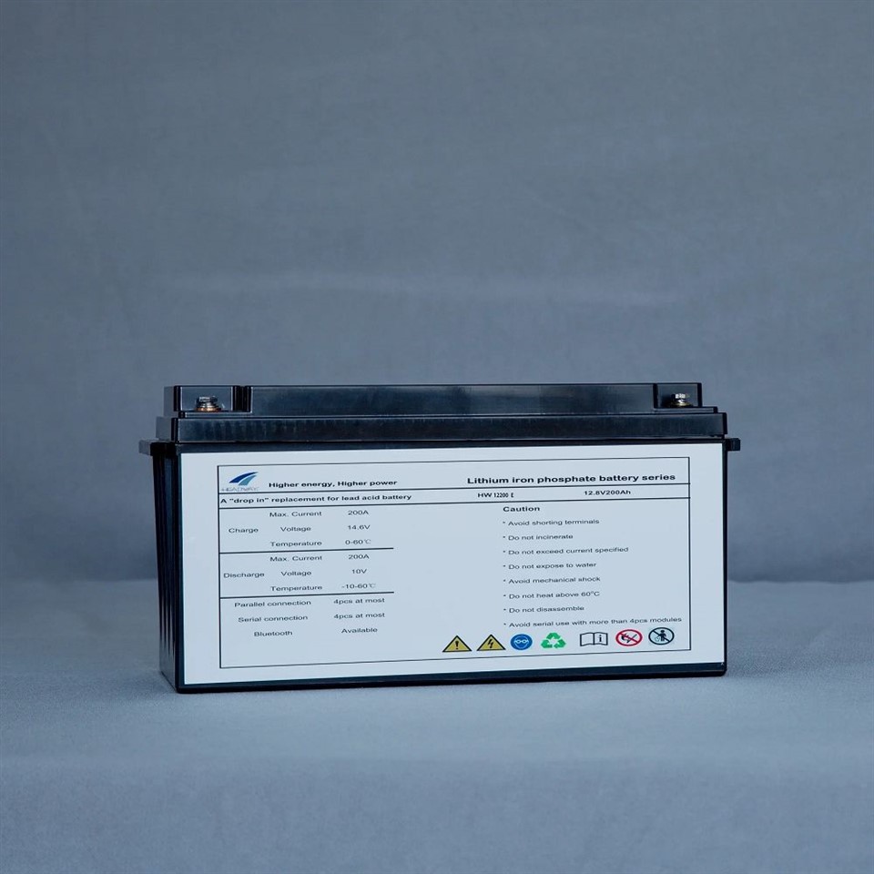 Solar and Lithium Batteries 12.8V 100Ah/200Ah LiFePO4 Lightweight Long Cycle Life for RV Marine Solar Storage